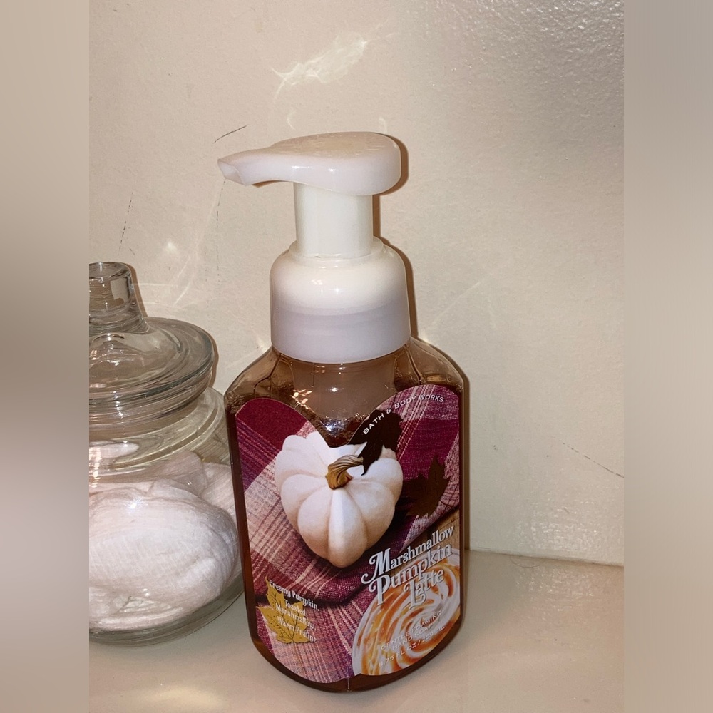 BBW Marshmallow Pumpkin Latte Hand Foam Soap Bath Body Works - Picture 5 of 5